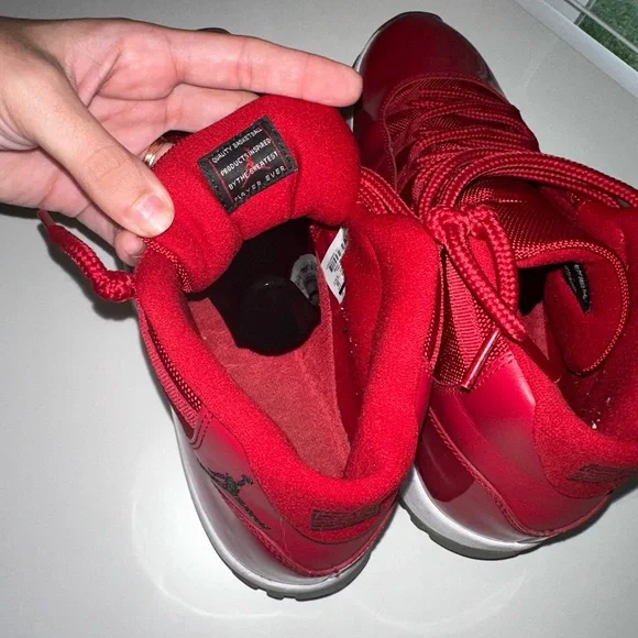Men’s Nike Jordan 11 Win Like 96 Sneakers